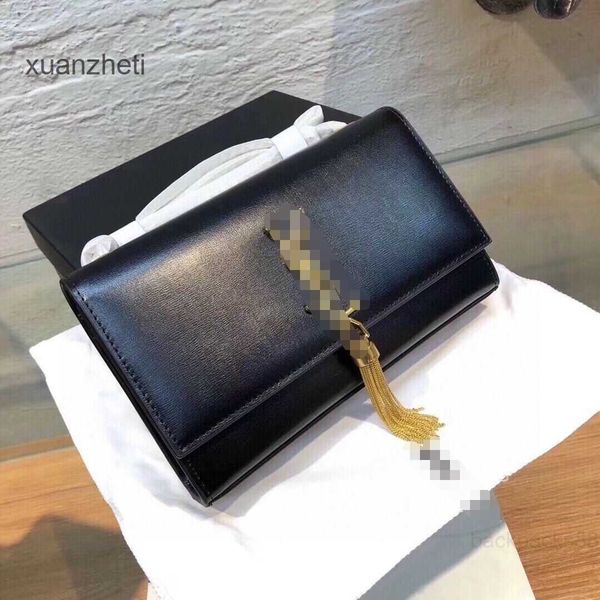 bag beautiful women's leather one-shoulder cowhide designer material fabric convenient gold buckle super original customized and fine p
bag beautiful women's leather one-shoulder cowhide designer material fabric convenient gold buckle super original customized and fine p