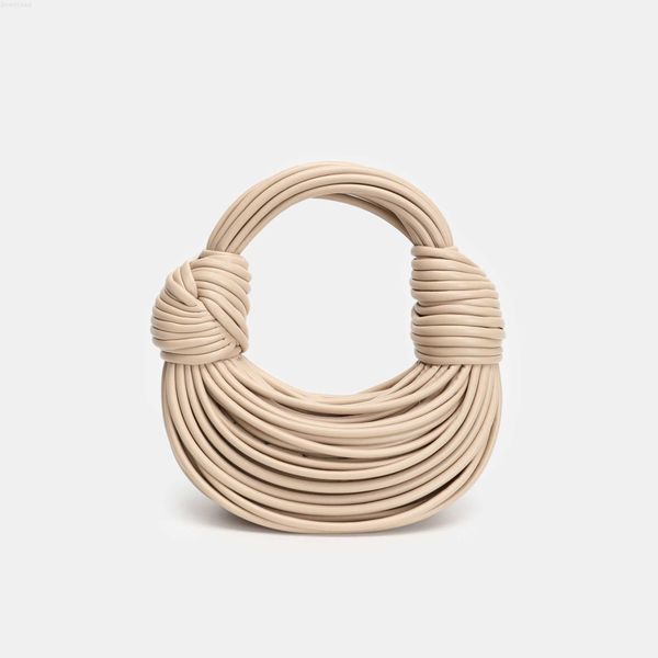 b purse dumpling women bag venta designer brick hold pull noodle hand cloud woven rope bread knot small design r19u
b purse dumpling women bag venta designer brick hold pull noodle hand cloud woven rope bread knot small design r19u