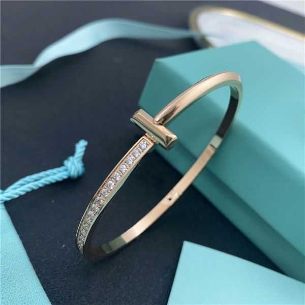 classic fashion bracelets bangle letter steel designer for women men luxury jewlery gifts woman girl gold silver rose wholesale not fadet4kx, Black
classic fashion bracelets bangle letter steel designer for women men luxury jewlery gifts woman girl gold silver rose wholesale not fadet4kx, Black