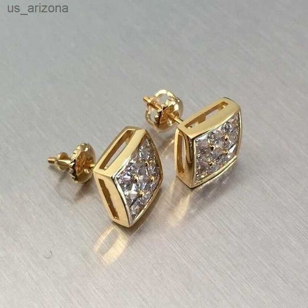 huitan luxury gold color square stud earrings women ear piercing with cz stone simple stylish girl cool earrings hip hop jewelry l230620, Golden;silver
huitan luxury gold color square stud earrings women ear piercing with cz stone simple stylish girl cool earrings hip hop jewelry l230620, Golden;silver