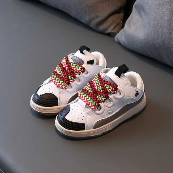 kids sneakers 2021 girls boys spring fashion casual running sports trainers leisure breathable children colorful lace baby shoes g1025, Black;red
kids sneakers 2021 girls boys spring fashion casual running sports trainers leisure breathable children colorful lace baby shoes g1025, Black;red