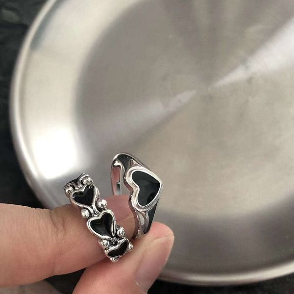 designer's bursting sweetheart dark ring with black drop glaze heart opening girl's inn minimalist and popular ring, Silver
designer's bursting sweetheart dark ring with black drop glaze heart opening girl's inn minimalist and popular ring, Silver