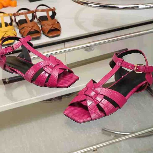 2023 super beautiful spring/summer women's sandals fashion crocodile pattern cowhide high quality, Black
2023 super beautiful spring/summer women's sandals fashion crocodile pattern cowhide high quality, Black