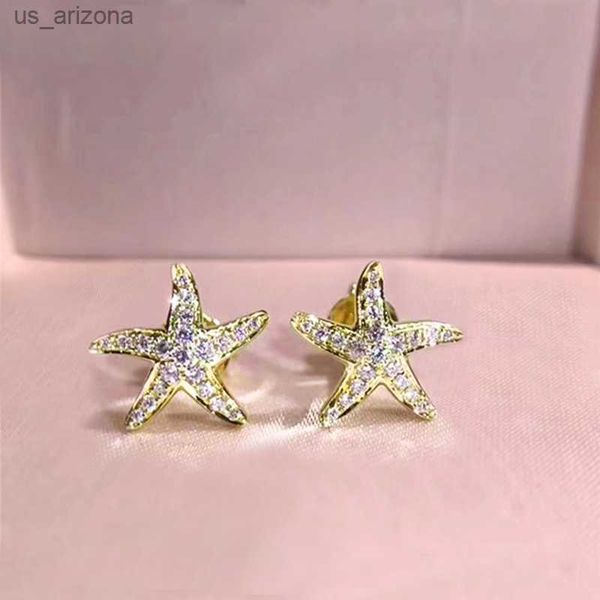 huitan cute see star stud earrings women metal color inlaid shiny cz delicate holiday accessories simple stylish girls jewelry l230620, Golden;silver
huitan cute see star stud earrings women metal color inlaid shiny cz delicate holiday accessories simple stylish girls jewelry l230620, Golden;silver
