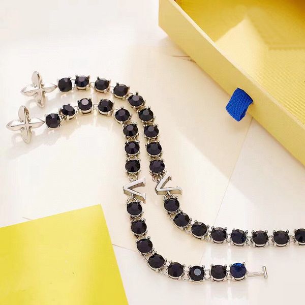 europe america style fashion chain crystals bracelet men women lady silver-colour metal v initials charm blue zircon flower clasp m1062m, Black
europe america style fashion chain crystals bracelet men women lady silver-colour metal v initials charm blue zircon flower clasp m1062m, Black