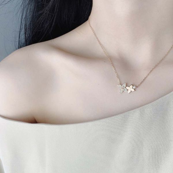 fashion design strands four-leaf double flower necklace s925 silver thick gold electroplated super champagne gold simple exquisite necklace, Black
fashion design strands four-leaf double flower necklace s925 silver thick gold electroplated super champagne gold simple exquisite necklace, Black