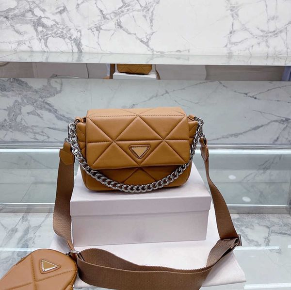 evening bags shoulder bag classical handle bags fashion ladies crossbody luxury designer messenger the first layer of cowhide
evening bags shoulder bag classical handle bags fashion ladies crossbody luxury designer messenger the first layer of cowhide