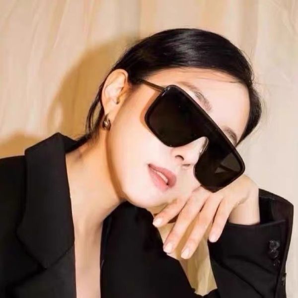 designer women sunglasses casual trendy beach travel elegant shades large frame square sunglasses for man women retro ins driving uv400 resi, White;black
designer women sunglasses casual trendy beach travel elegant shades large frame square sunglasses for man women retro ins driving uv400 resi, White;black