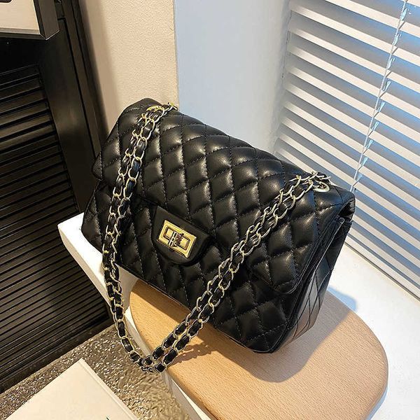 korean version of the women's bag fashion ladies shoulder bag crossbody diamond chain bag 0730
korean version of the women's bag fashion ladies shoulder bag crossbody diamond chain bag 0730