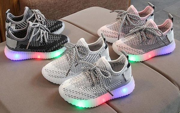 toddler boy sneakers children baby boys mesh led light luminous running sport sneaker shoes6247538, Black;red
toddler boy sneakers children baby boys mesh led light luminous running sport sneaker shoes6247538, Black;red