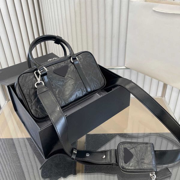 designer tote women pillow handbag shoulder fashion clutch leather luxury brand crossbody female triangle purses 230715
designer tote women pillow handbag shoulder fashion clutch leather luxury brand crossbody female triangle purses 230715