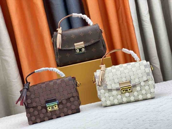 2023 leather designer women bag croisette damier shoulder bags white checker brown plaid brown flower letter womens handbags ladies tote 24.
2023 leather designer women bag croisette damier shoulder bags white checker brown plaid brown flower letter womens handbags ladies tote 24.