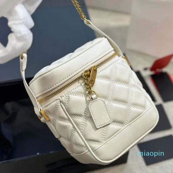 2023 new fashion designer women shoulder bags gennine leather crossbody handbag fashion messenger bag luxury hand bag totes high quality
2023 new fashion designer women shoulder bags gennine leather crossbody handbag fashion messenger bag luxury hand bag totes high quality