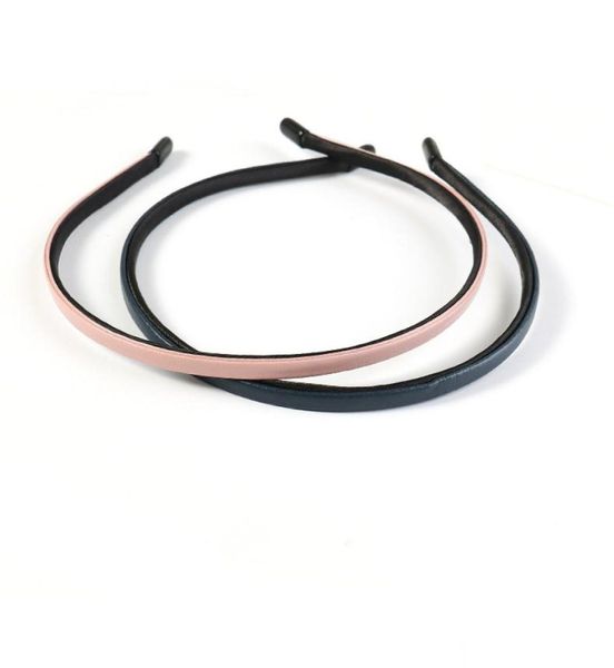 2019 new women vintage pu leather plain thin hairbands simple handmade solid headwraps washing headbands elegant hair hoop 10pcs149565403, Silver
2019 new women vintage pu leather plain thin hairbands simple handmade solid headwraps washing headbands elegant hair hoop 10pcs149565403, Silver