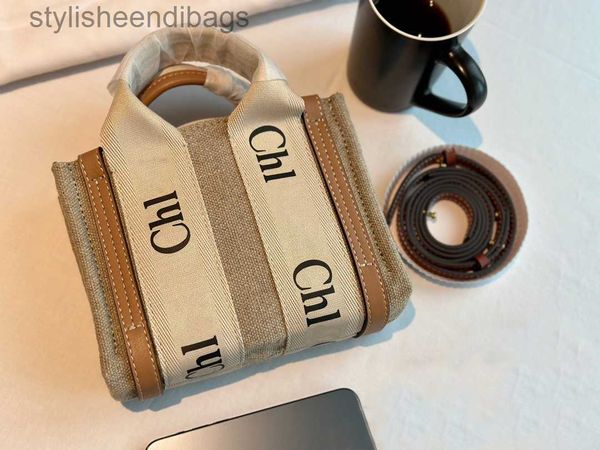canvas bag luxury handbag designers bags woody tote bag women bag mini bag crossbody bag shoulder bag the strap is removable stylisheendibag
canvas bag luxury handbag designers bags woody tote bag women bag mini bag crossbody bag shoulder bag the strap is removable stylisheendibag