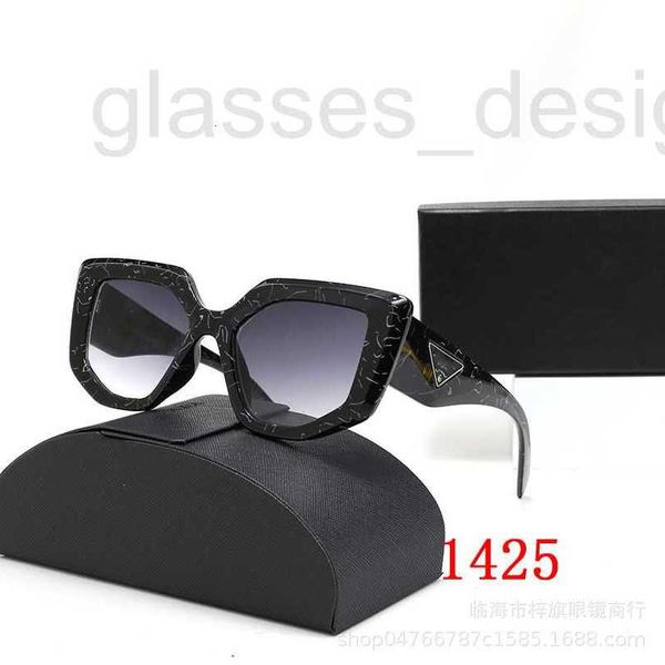 sunglasses designer new fashion large frame for men and women street shooting p trend 1425 glasses 0y8y, White;black
sunglasses designer new fashion large frame for men and women street shooting p trend 1425 glasses 0y8y, White;black
