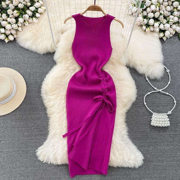 summer high class feminine sleeveless round neck waist slimming medium long drawstring pleated knitted hip wrap, Black;gray
summer high class feminine sleeveless round neck waist slimming medium long drawstring pleated knitted hip wrap, Black;gray