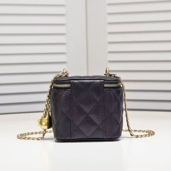 crossbody bags shoulder handbags designer luxury mini portable box cosmetic lipstick bag sheepskin black ladies fashion small purses golden
crossbody bags shoulder handbags designer luxury mini portable box cosmetic lipstick bag sheepskin black ladies fashion small purses golden