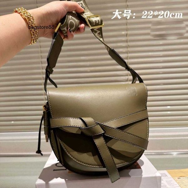 lowe bag cross loewc designer bags girl spain purse family saddle gate pattern cowhide single shoulder oblique wide strap half moon bow flap
lowe bag cross loewc designer bags girl spain purse family saddle gate pattern cowhide single shoulder oblique wide strap half moon bow flap