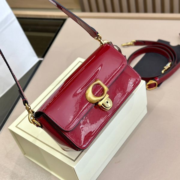 fashion shoulder designer bag bags studio handle handbag crossbody card holder patent leather luxurys fashion leather womens cross body bags
fashion shoulder designer bag bags studio handle handbag crossbody card holder patent leather luxurys fashion leather womens cross body bags