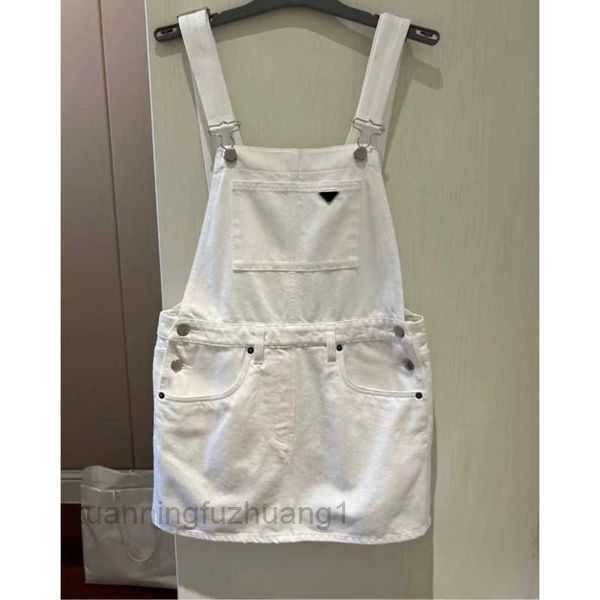 dress high triangle design suspender skirt designer dress white washed denim skirt womens clothing r065, White;black
dress high triangle design suspender skirt designer dress white washed denim skirt womens clothing r065, White;black