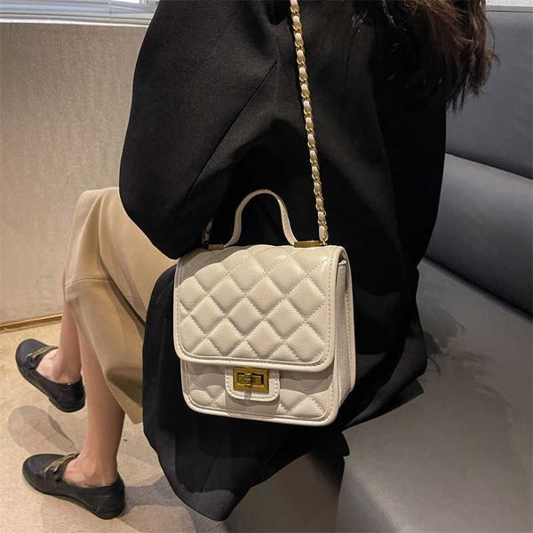 autumn new ladies light luxury handbag shoulder crossbody bag lingerie chain bag0727
autumn new ladies light luxury handbag shoulder crossbody bag lingerie chain bag0727