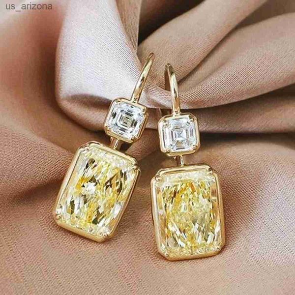 simple stylish square yellow cubic zirconia hook earrings luxury gold color women's wedding drop earrings fashion jewelry l230620, Golden;silver
simple stylish square yellow cubic zirconia hook earrings luxury gold color women's wedding drop earrings fashion jewelry l230620, Golden;silver