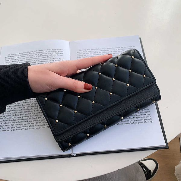 fashion lingge ladies clutch wallet long trifold wallet coin clip ladies card holder 0727, Red;black
fashion lingge ladies clutch wallet long trifold wallet coin clip ladies card holder 0727, Red;black