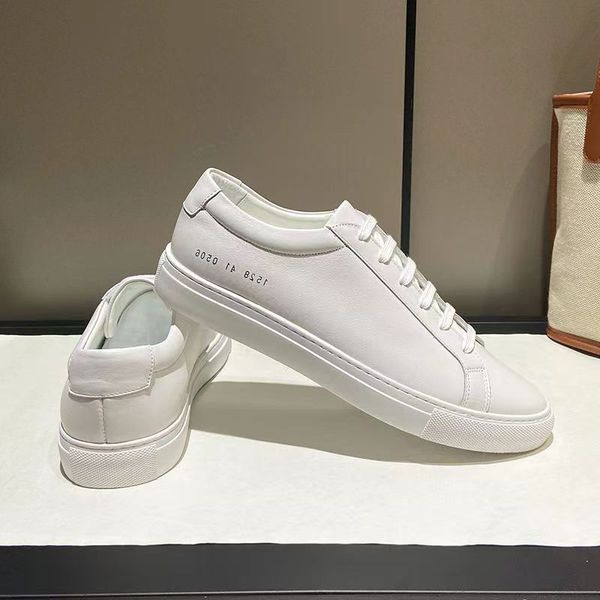common projects low platform designer casual shoes for men women triple black white leather sneakers flat trainer fashion womens mens traine
common projects low platform designer casual shoes for men women triple black white leather sneakers flat trainer fashion womens mens traine