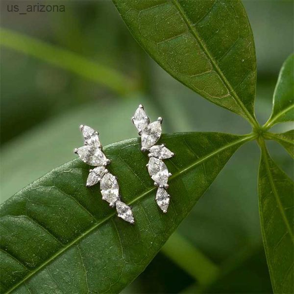 huitan dainty stud earrings with crystal cubic zirconia simple stylish ear piercing earrings for women trendy jewelry drop ship l230620, Golden;silver
huitan dainty stud earrings with crystal cubic zirconia simple stylish ear piercing earrings for women trendy jewelry drop ship l230620, Golden;silver