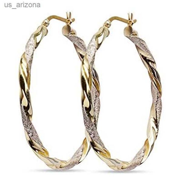 huitan simple stylish women twist hoop earrings gold color delicate gifts versatile style female earring trendy jewelry l230620, Golden;silver
huitan simple stylish women twist hoop earrings gold color delicate gifts versatile style female earring trendy jewelry l230620, Golden;silver