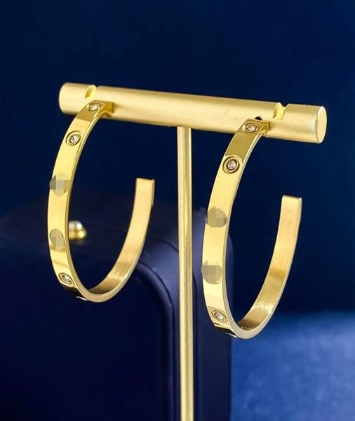 fashion pearl stud earrings with diamond earring for women party wedding lovers gift engagement luxury designer jewelry stubs for 5518154, Golden;silver
fashion pearl stud earrings with diamond earring for women party wedding lovers gift engagement luxury designer jewelry stubs for 5518154, Golden;silver