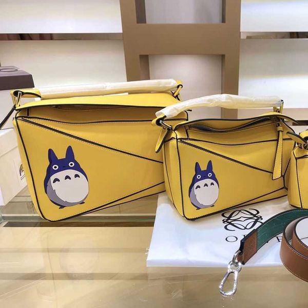designers bags loewesy classic geometric bag with color matching leather single shoulder diagonal cross wrap anagram puzzle luxury bag
designers bags loewesy classic geometric bag with color matching leather single shoulder diagonal cross wrap anagram puzzle luxury bag