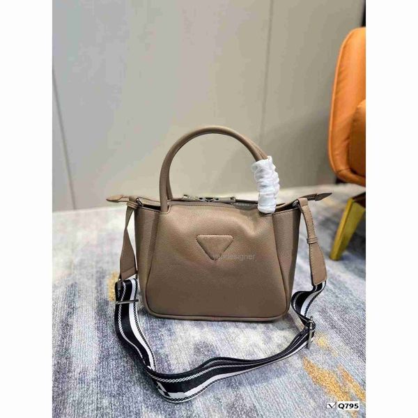 designers bags pradk vegetable basket bucket bag 22 new handbag soft wing dumpling hand carry commuter messenger women's small
designers bags pradk vegetable basket bucket bag 22 new handbag soft wing dumpling hand carry commuter messenger women's small
