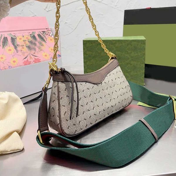 clutch armpit half moon shoulder bag women canvas handbag purse red green ribbon zipper closure fashion letters gold hardware lady messenger
clutch armpit half moon shoulder bag women canvas handbag purse red green ribbon zipper closure fashion letters gold hardware lady messenger