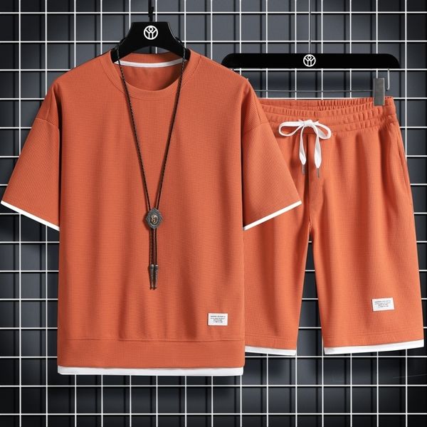 men's tracksuits summer two piece set linen fabric casual tshirt and shorts mens sports suit fashion short sleeve tracksuit men 230725, Gray
men's tracksuits summer two piece set linen fabric casual tshirt and shorts mens sports suit fashion short sleeve tracksuit men 230725, Gray