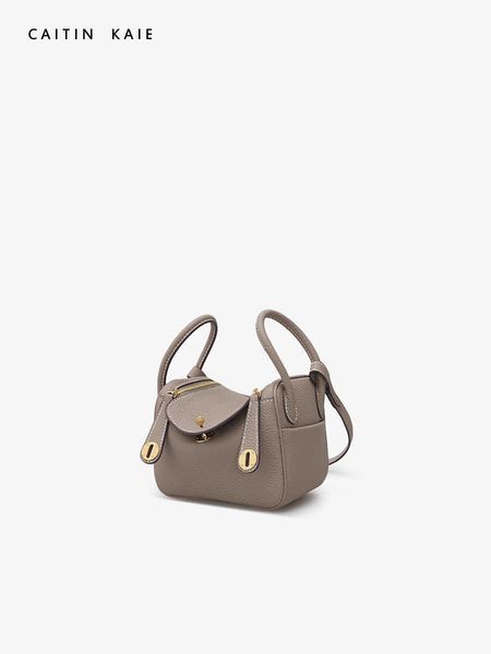 h ermes designer lindyss tote bags doctor for women caitin kaie bag womens spring and summer 2023 new litchi pattern leather bag single shou
h ermes designer lindyss tote bags doctor for women caitin kaie bag womens spring and summer 2023 new litchi pattern leather bag single shou