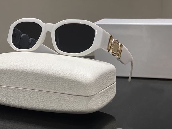 2023 sunglasses classic full frame for mens woman beautiful designer sun glasses sunglass womens luxury fashion eyewear hip hop eyeglasses c, White;black
2023 sunglasses classic full frame for mens woman beautiful designer sun glasses sunglass womens luxury fashion eyewear hip hop eyeglasses c, White;black