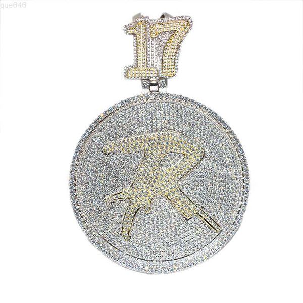 2023 popular bust down two tone medal 925 silver vvs moissanite diamond custom pendants hiphop
2023 popular bust down two tone medal 925 silver vvs moissanite diamond custom pendants hiphop