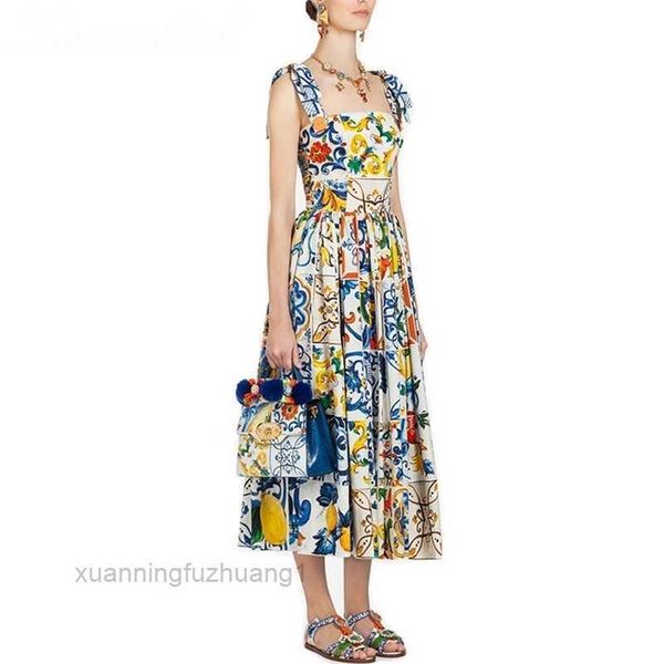 fashion runway summer dress women's red rose vacation vestidos long spaghetti strap blue white porcelain floral fawr, White;black
fashion runway summer dress women's red rose vacation vestidos long spaghetti strap blue white porcelain floral fawr, White;black