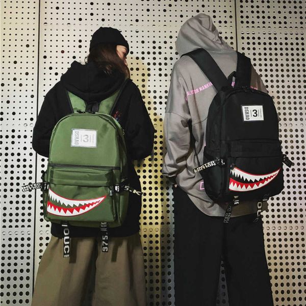 street trend new backpack men's korean version creative shark fashion schoolbag leisure backpack for high school students 230726
street trend new backpack men's korean version creative shark fashion schoolbag leisure backpack for high school students 230726