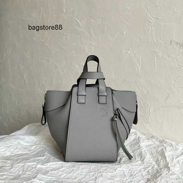 lowe bag bags bag designer girl spain purse 2023 summer hammock versatile deformation single shoulder oblique straddle loewc water bucket ha
lowe bag bags bag designer girl spain purse 2023 summer hammock versatile deformation single shoulder oblique straddle loewc water bucket ha