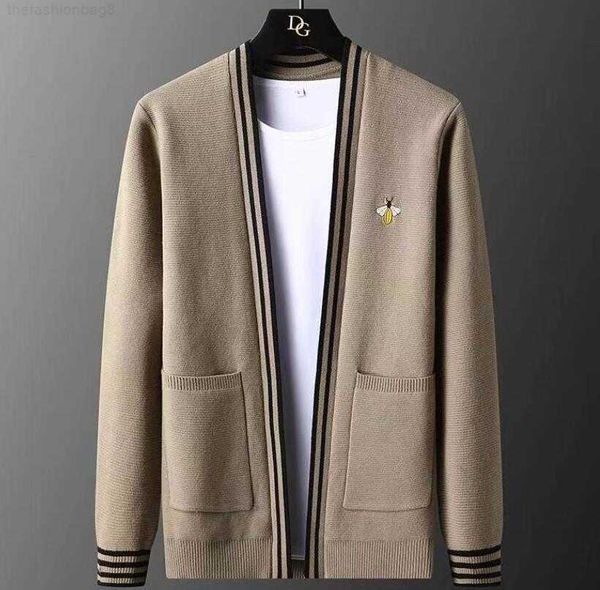 mens sweater luxury ggity knitted vintage cardigan sweater new casual pullover streetwear loose, White;black
mens sweater luxury ggity knitted vintage cardigan sweater new casual pullover streetwear loose, White;black