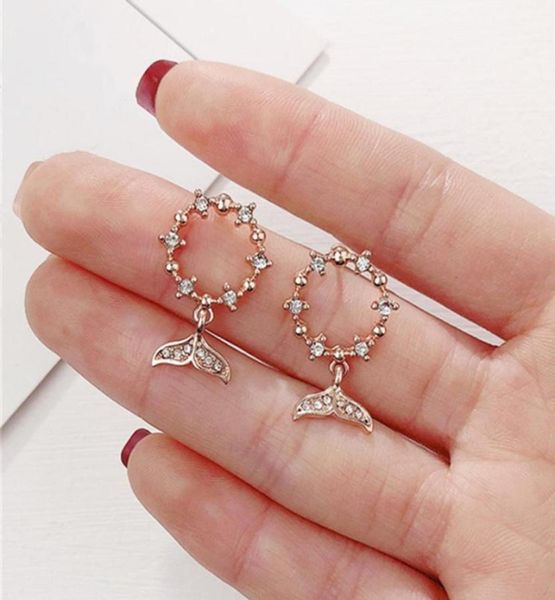 stud fishtail earrings crystal earring geometric mermaid for woman korean bijoux party jewelry gifts whole5724658, Golden;silver
stud fishtail earrings crystal earring geometric mermaid for woman korean bijoux party jewelry gifts whole5724658, Golden;silver