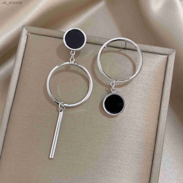 flashbuy vintage gold tone round black acrylic asymmetrical earrings for women stylish gold silver color earrings jewelry l230620, Golden;silver
flashbuy vintage gold tone round black acrylic asymmetrical earrings for women stylish gold silver color earrings jewelry l230620, Golden;silver