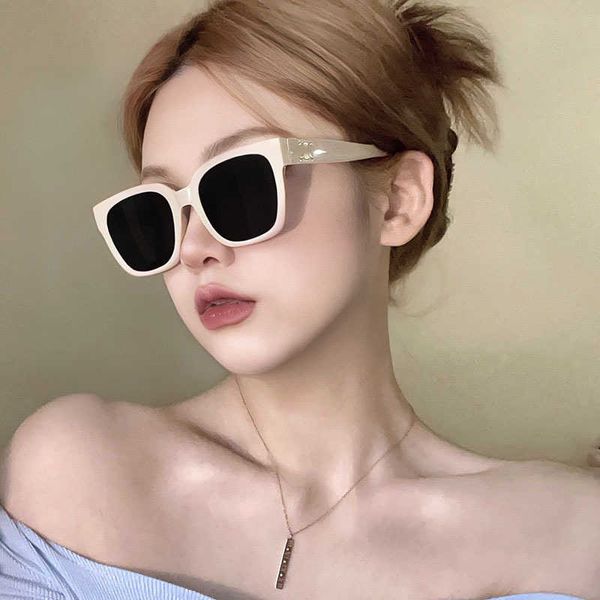 designer triomphe sunglasses ce arc de triomphe for women with a premium feel ins2023 new c-home fashion trend uv protection and sun protect, White;black
designer triomphe sunglasses ce arc de triomphe for women with a premium feel ins2023 new c-home fashion trend uv protection and sun protect, White;black