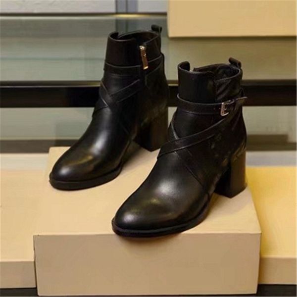 luxury design boots 2023 ba jia fashionable women business work decoration anti slip knight boots martin boots casual sock boots 01-09, Black
luxury design boots 2023 ba jia fashionable women business work decoration anti slip knight boots martin boots casual sock boots 01-09, Black