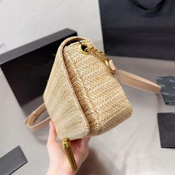 10a designer bags clutch hollow out metal letter handbag travel fashion handbags shoulder strap bag
10a designer bags clutch hollow out metal letter handbag travel fashion handbags shoulder strap bag