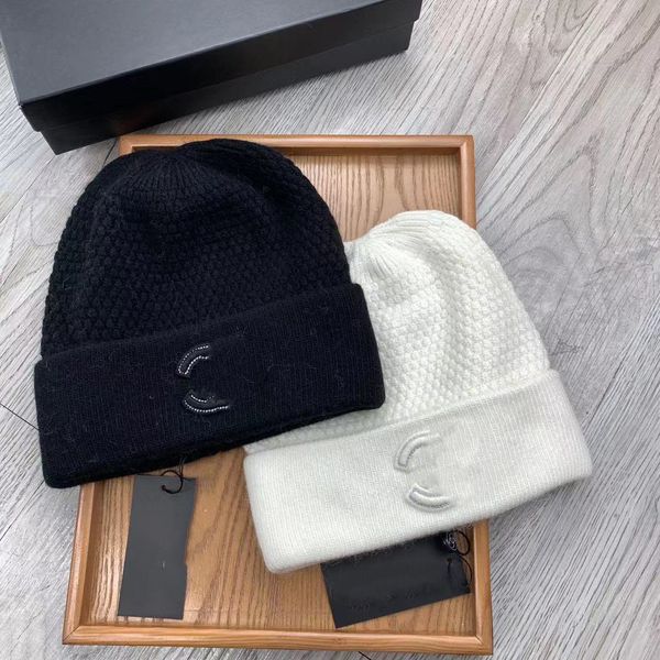 designers beanie knitted hats letter winter hat outdoor cold protectionwarm plush soft fashion men women cap, Blue;gray
designers beanie knitted hats letter winter hat outdoor cold protectionwarm plush soft fashion men women cap, Blue;gray