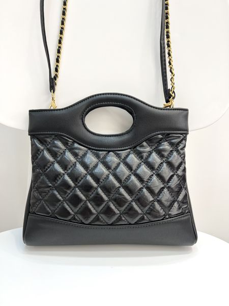 9a fashionable female tote bag fashionable patent leather collocation pu leather woman bag large capacity tote bag
9a fashionable female tote bag fashionable patent leather collocation pu leather woman bag large capacity tote bag